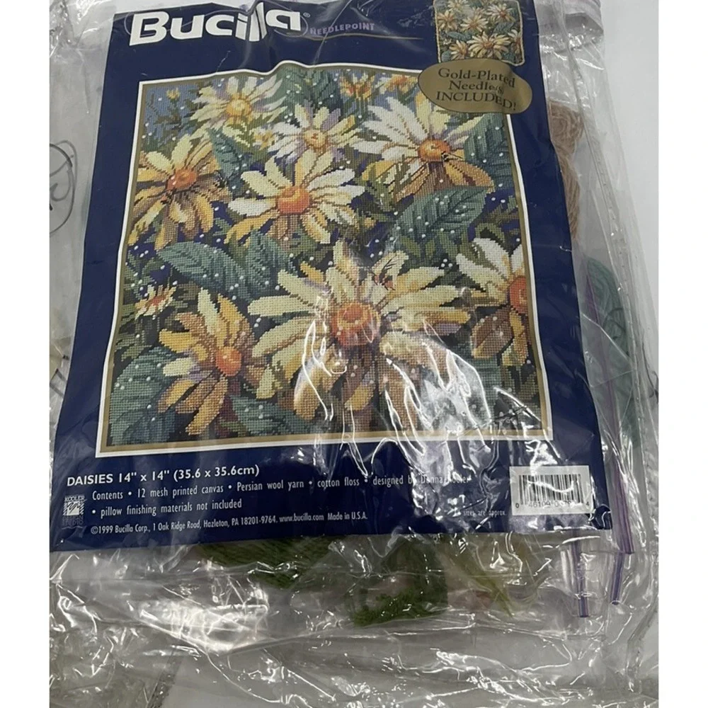 Bucilla Daisies Needlepoint Canvas 16